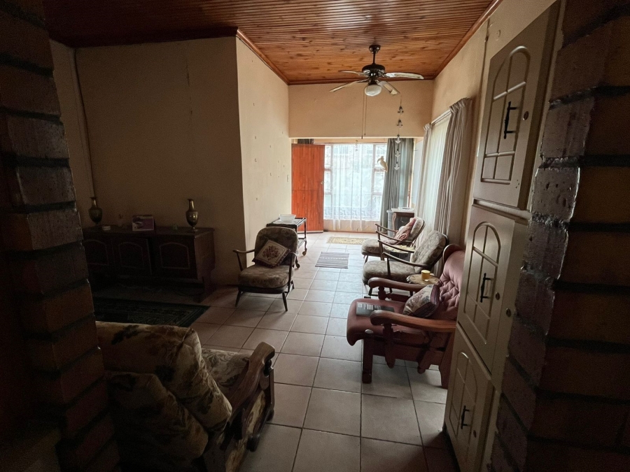 3 Bedroom Property for Sale in Aberdeen Eastern Cape